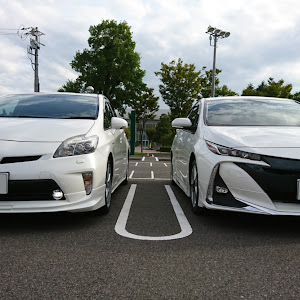 プリウスPHV ZVW52