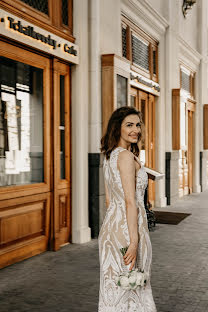 婚禮攝影師Aleksandra Tyulyakova（alexatyulyakova）。2023 3月30日的照片