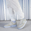 air force 1 '07 lv8 emb summit white/blue whisper/football grey/white