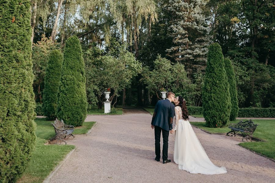 Fotografo di matrimoni Mariya Korenchuk (marimarja). Foto del 12 marzo 2020