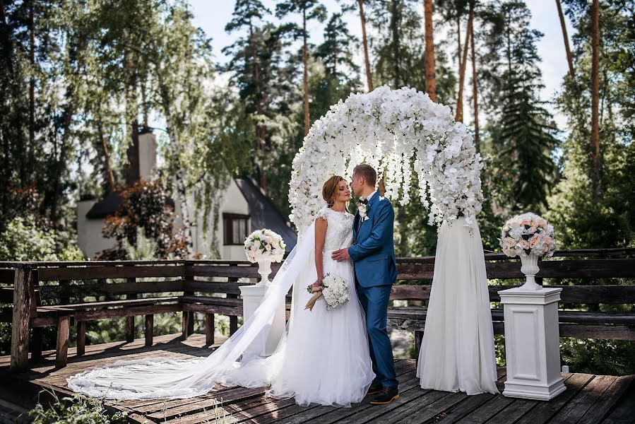 Hochzeitsfotograf Leonid Leshakov (leaero). Foto vom 11. Juli 2018