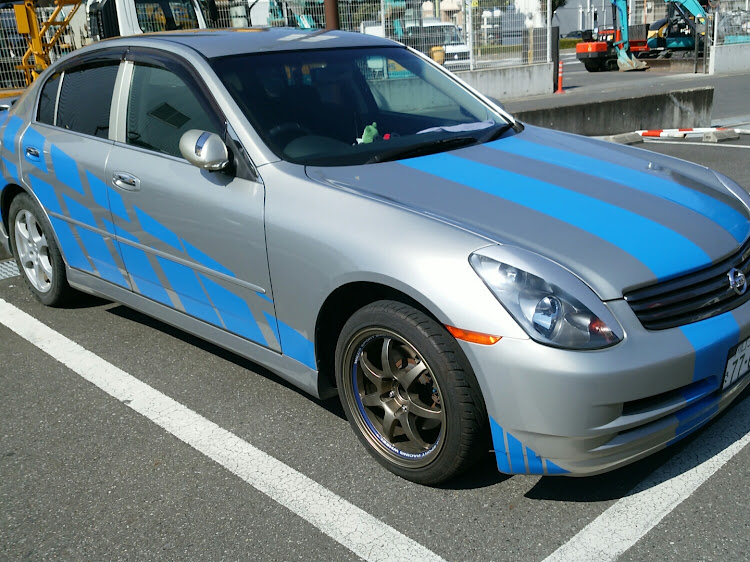 スカイラインの過去愛車・素人ラッピング・ジアラ・マットブラック・ワイスピに関するカスタム事例の投稿画像3枚目