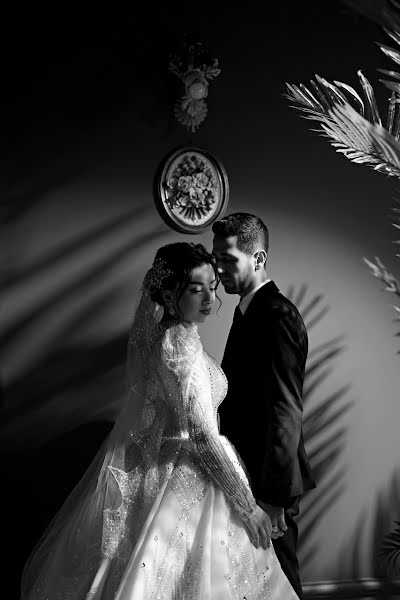 Fotógrafo de casamento Shamshod Murtazaev (shamik). Foto de 5 de fevereiro 2023