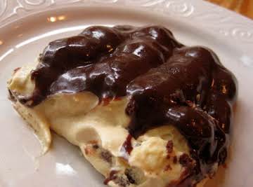 Peanut Butter Eclair Cake