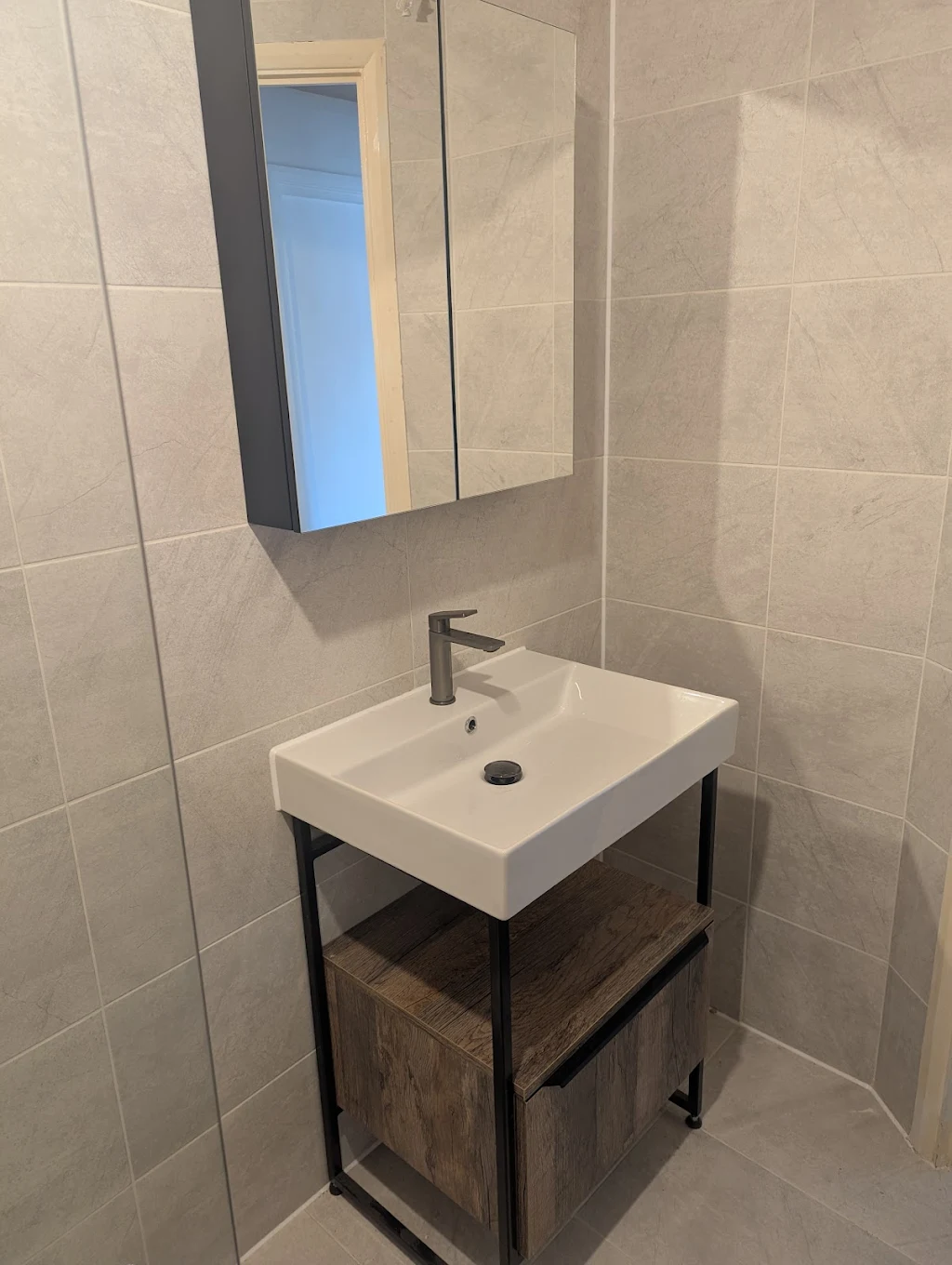 Preview of A7z9UGPPPifo0EXdPxDI.