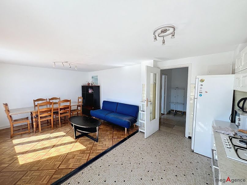 Vente appartement 5 pièces 97 m² à Grenoble (38000), 249 000 €