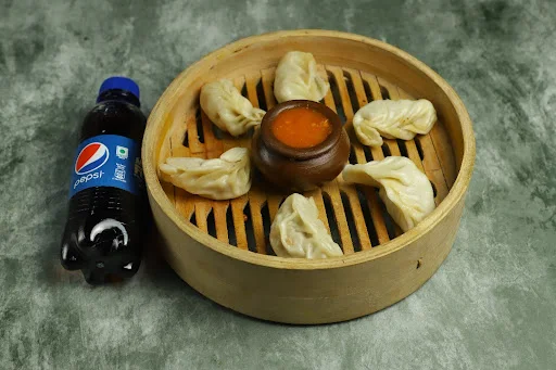 Chicken Momos + Pepsi