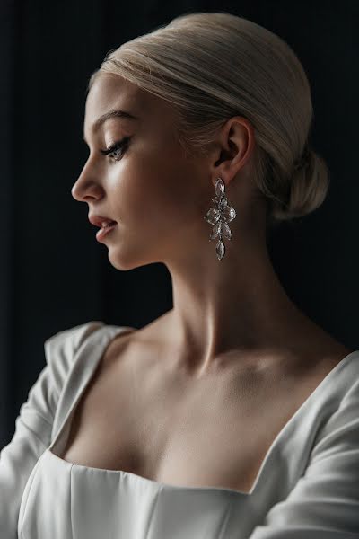 Wedding photographer Elina Larchenkova (okeyelina). Photo of 11 April 2022