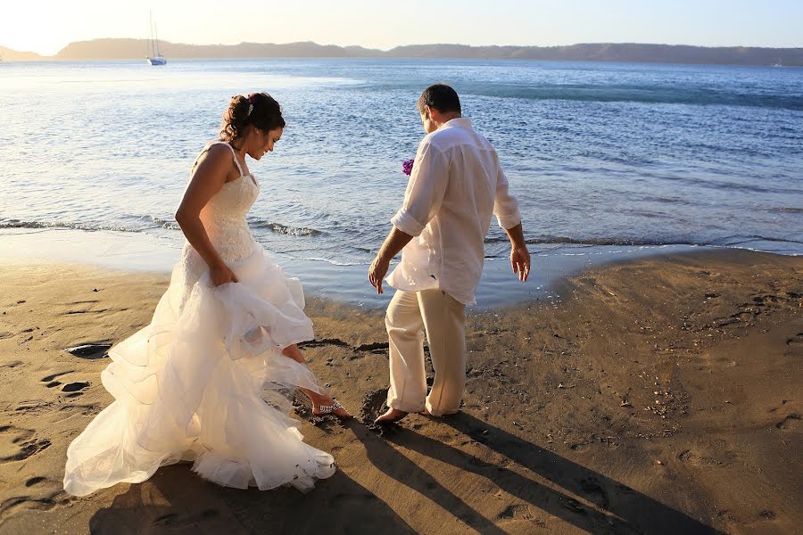 Fotografo di matrimoni Adrian Hepworth (adrianhepworth). Foto del 18 settembre 2018