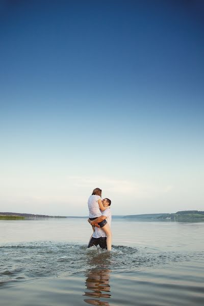 Photographe de mariage Evgeniy Flur (fluoriscent). Photo du 16 mars 2014