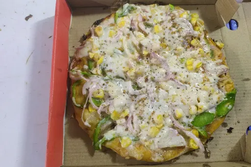 Onion Golden Corn Pizza