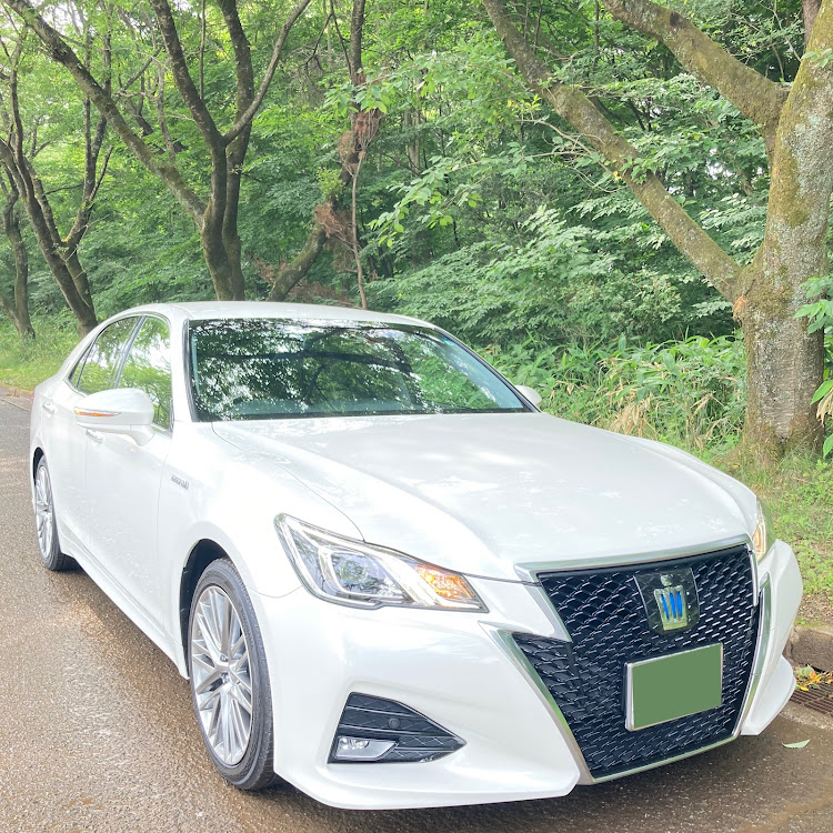 クラウンアスリートの梅雨の晴れ間・緑と愛車・夏だけ・TOKIOに関するカスタム事例の投稿画像7枚目