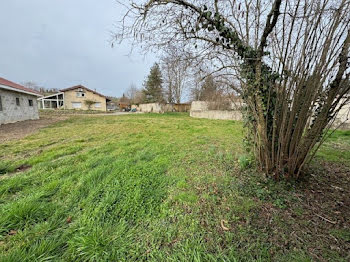 terrain à Saint-Pierre-de-Bressieux (38)