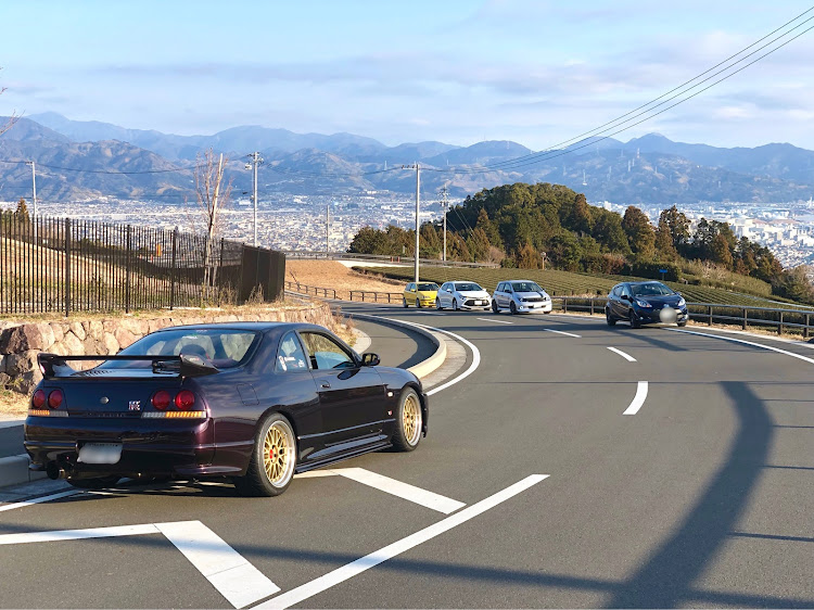 スカイライン GT-Rの尻ーズ・尻職人・朝活JPF🗻・中年妄想族・🐶ペロ寝に関するカスタム事例の投稿画像2枚目