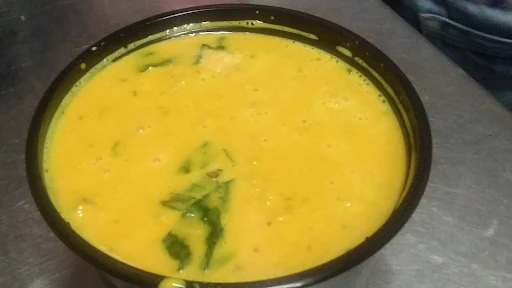 Yellow Veg Thai Curry