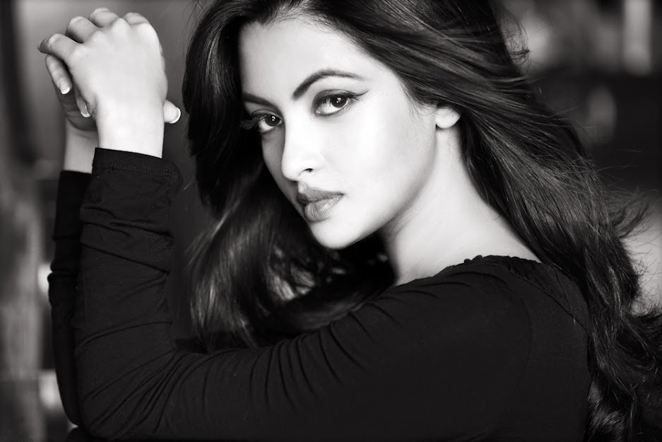 Riya Sen wallpaper hd, Riya Sen images, Riya Sen latest news