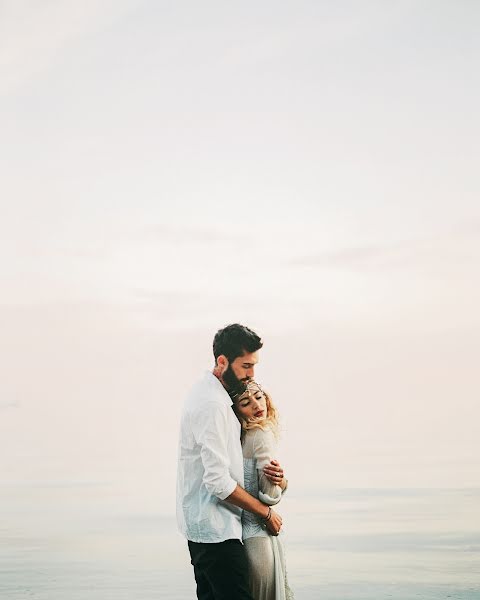 Fotografo di matrimoni Ilya Lobov (ilyailya). Foto del 31 dicembre 2015