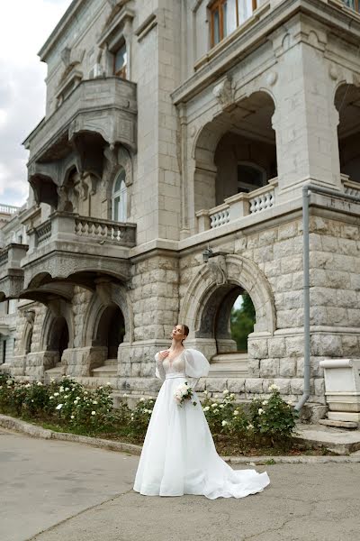 Bryllupsfotograf Lyudmila Osokina (fotomila). Bilde av 25 august 2023