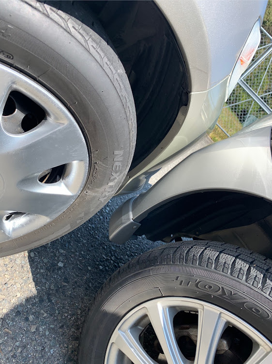 フィットアリアのDIY・洗車・初コラボ・希少車種に関するカスタム事例の投稿画像3枚目