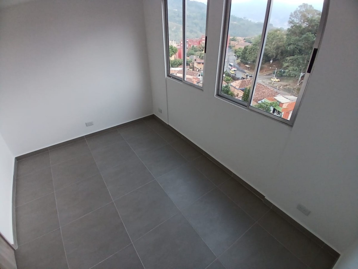 Apartamento En Venta - San Antonio De Prado, San Antonio De Prado