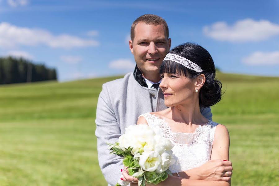 Fotografo di matrimoni Victor Malyshev (fototirol). Foto del 21 febbraio 2018