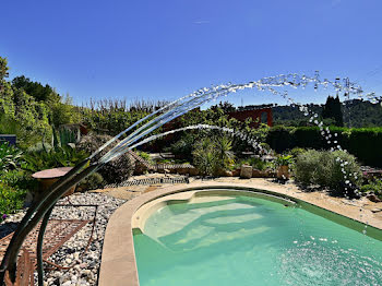 propriété à Carnoux-en-Provence (13)