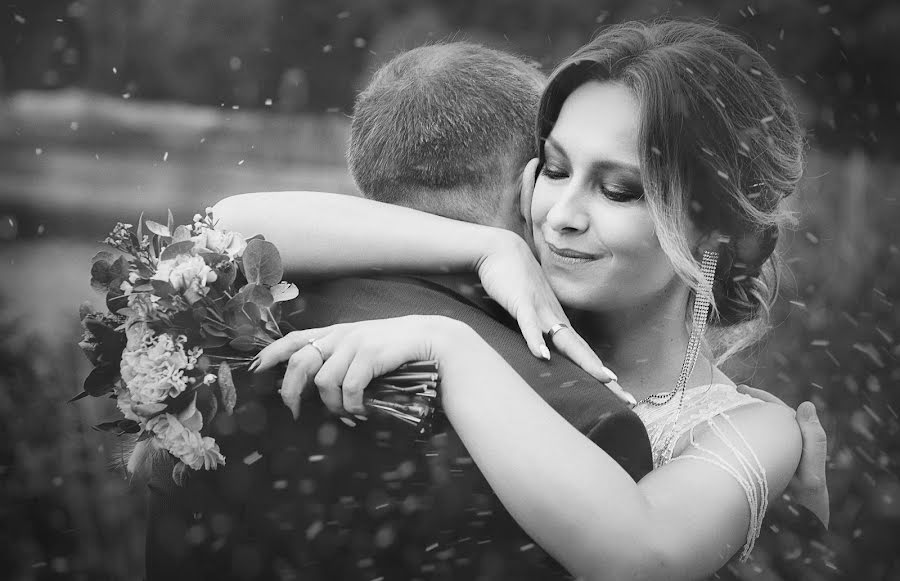 Fotógrafo de casamento Aleksandr Shemyatenkov (ffokys). Foto de 9 de outubro 2020