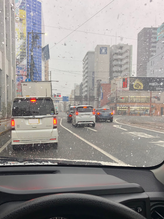 レパードのY33レパード・ヘッドユニット何使ってる？・大寒波到来に関するカスタム事例の投稿画像3枚目
