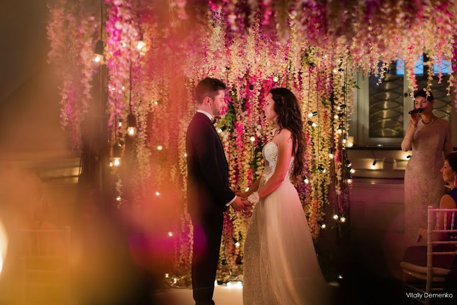 Photographe de mariage Vitaliy Demenko (vitaliydemenko). Photo du 10 avril 2018