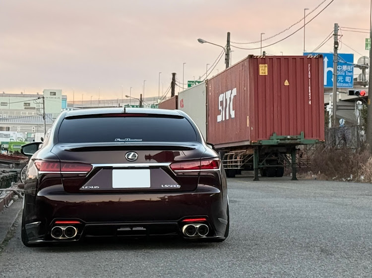 LSのBBS SUPER RS特注21inch鍛造リム+硬質クロムメッキ・Five Hundred Family・LS500・フローティングセンターキャップ・レクサスに関するカスタム事例の投稿画像4枚目