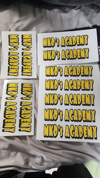 カローラレビンのオリジナルチームステッカー・MKD’s ACADEMYに関するカスタム事例の投稿画像7枚目