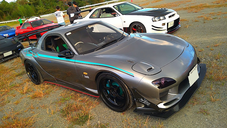 RX-7のRX-7・FD3S・富士スピードウェイ・オプジャン富士に関するカスタム事例の投稿画像5枚目
