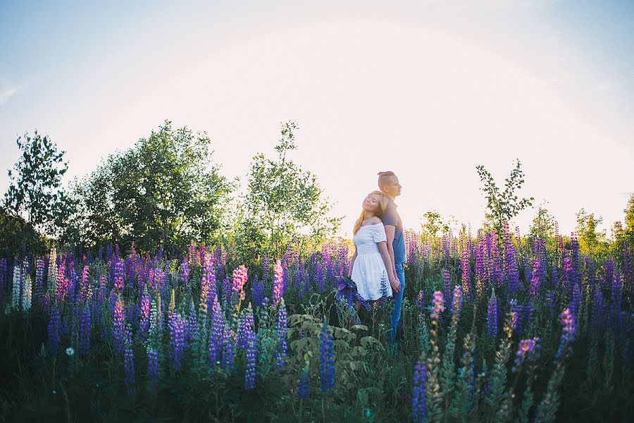 Wedding photographer Darya Zuykova (zuikova). Photo of 4 July 2017