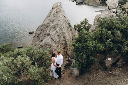 Fotógrafo de casamento Yana Knyazeva (yanaknyazeva). Foto de 22 de agosto 2016