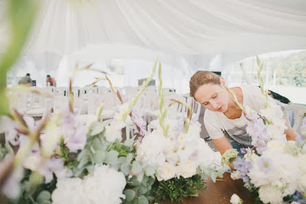 Wedding photographer Lesya Oskirko (lesichka555). Photo of 12 June 2016