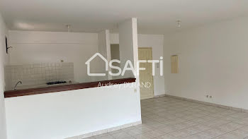 appartement à Cayenne (973)