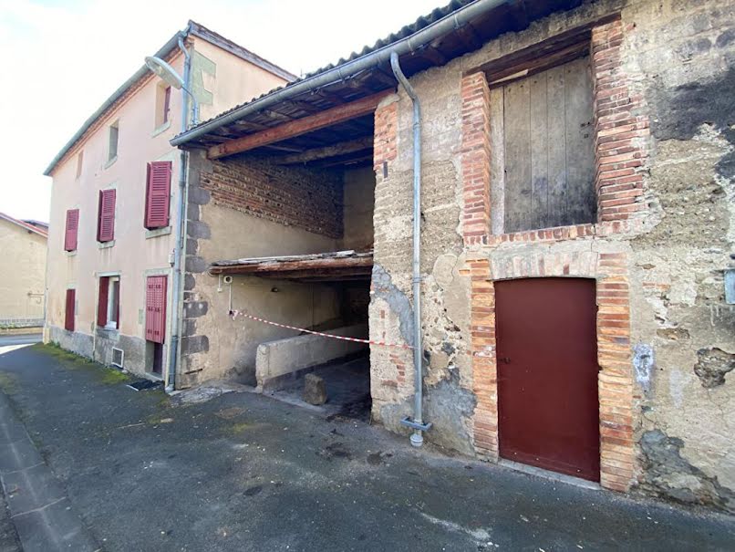 Vente maison 3 pièces 70 m² à Joze (63350), 127 500 €