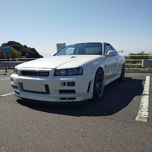 スカイライン GT-R BNR34