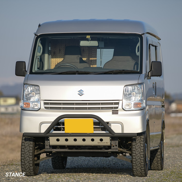 エブリイバンのちょい上げエブリイ・車中泊仕様・シティオフローダー・タイヤ交換・ネオキャロカワイイ仕様に関するカスタム事例の投稿画像4枚目