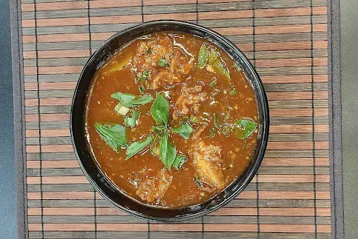 Hot Basil Chicken