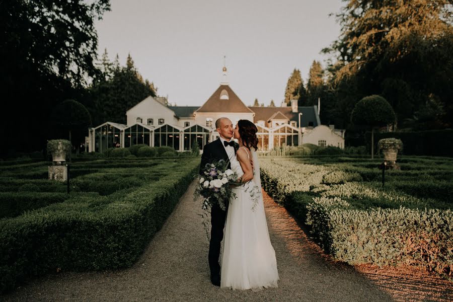 Fotógrafo de casamento Valeriia Forsström (paniv). Foto de 14 de agosto 2019