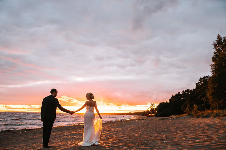 Fotógrafo de casamento Valeriya Boykova (velary). Foto de 14 de fevereiro 2018