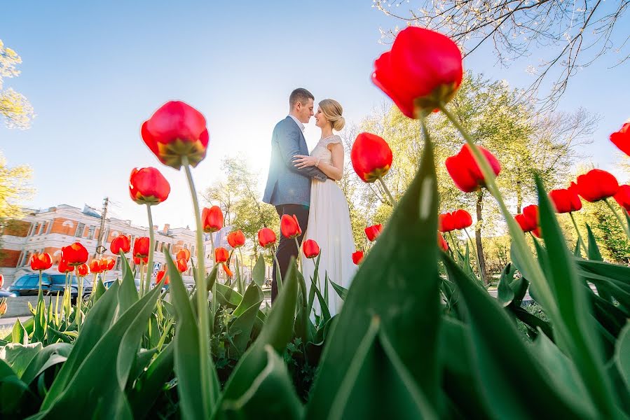 Pulmafotograaf Yaroslav Kanakin (yaroslavkanakin). Foto tehtud 12 mai 2017