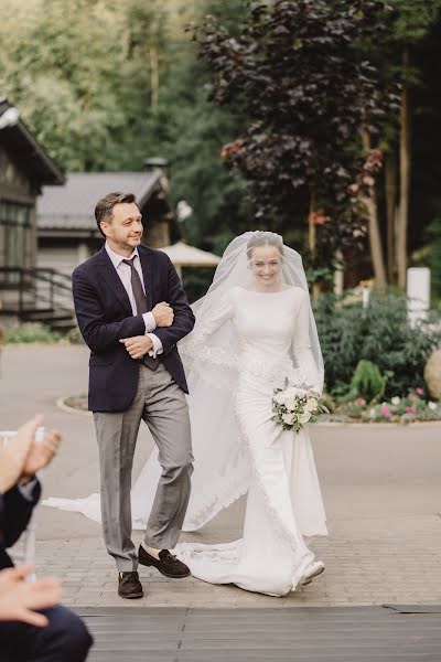 ช่างภาพงานแต่งงาน Nastya Dubrovina (nastyadubrovina) ภาพเมื่อ 6 กันยายน 2020