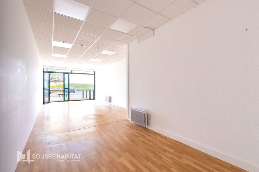 Vente locaux professionnels 1 pièce 42.72 m² à Saint-Hilaire-de-Riez (85270), 128 900 €