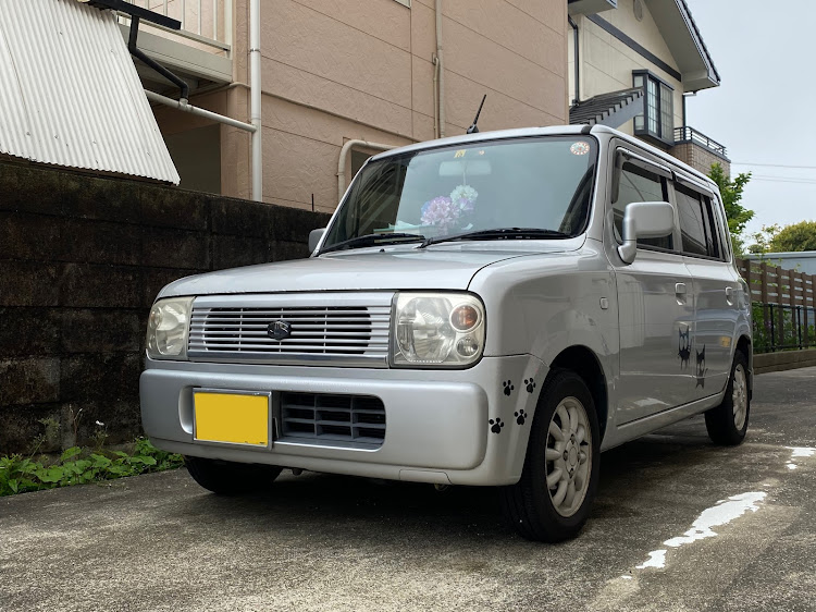 ミライースの駐車場にて・後ろにラパン✖️2・猫ちゃんに関するカスタム事例の投稿画像2枚目