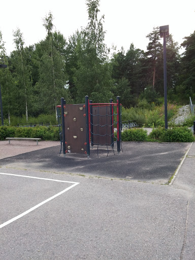 Playground Climbing Installment