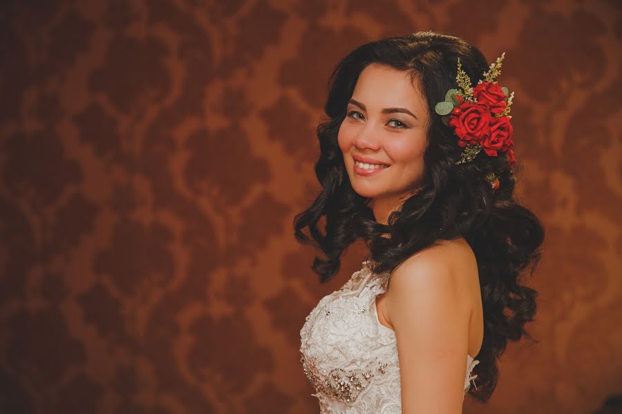 Wedding photographer Katya Gorshkova (katrinazet00106). Photo of 20 January 2016