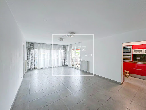 Apartment with terrace 4