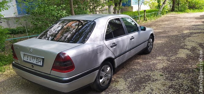 продам авто Mercedes C 220 C-klasse (W202) фото 3